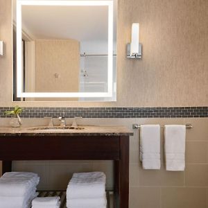 Tradition Queen Room